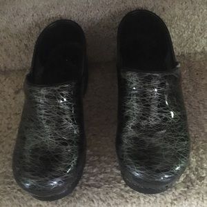Dansko clogs size 37